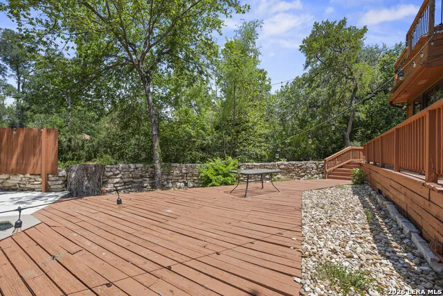 800 LEONARD ST Austin, TX 78705