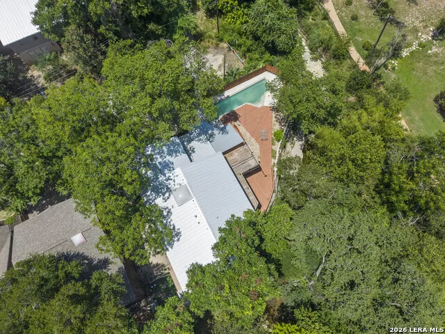 800 LEONARD ST Austin, TX 78705