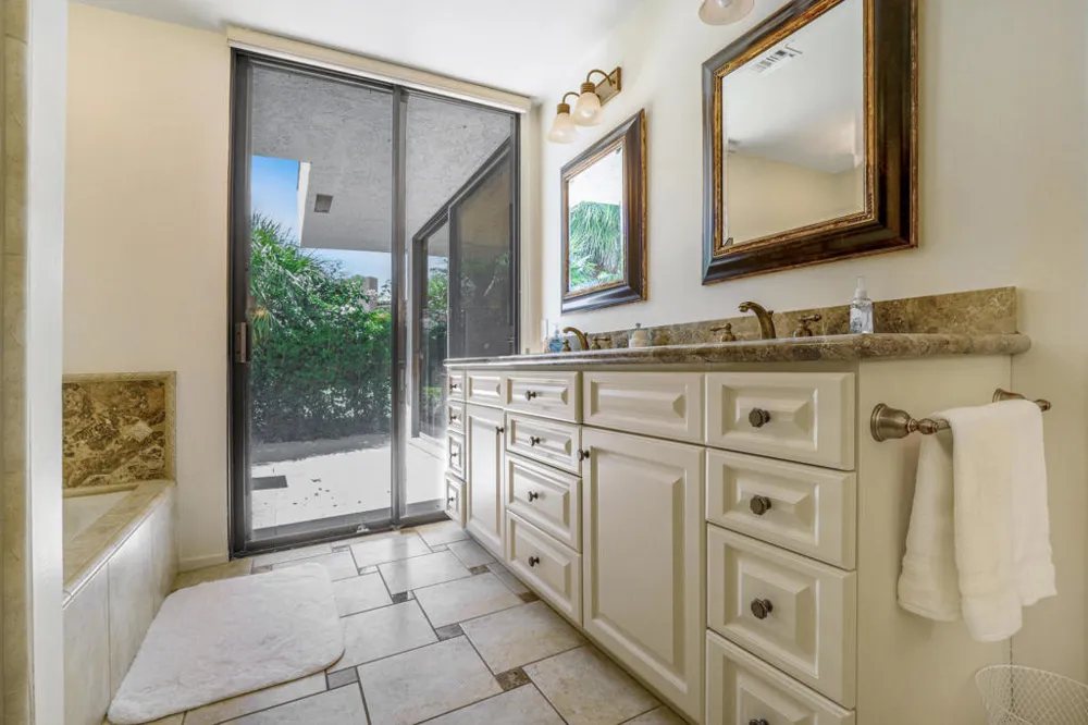 31 Stanford Drive Rancho Mirage, CA 92270