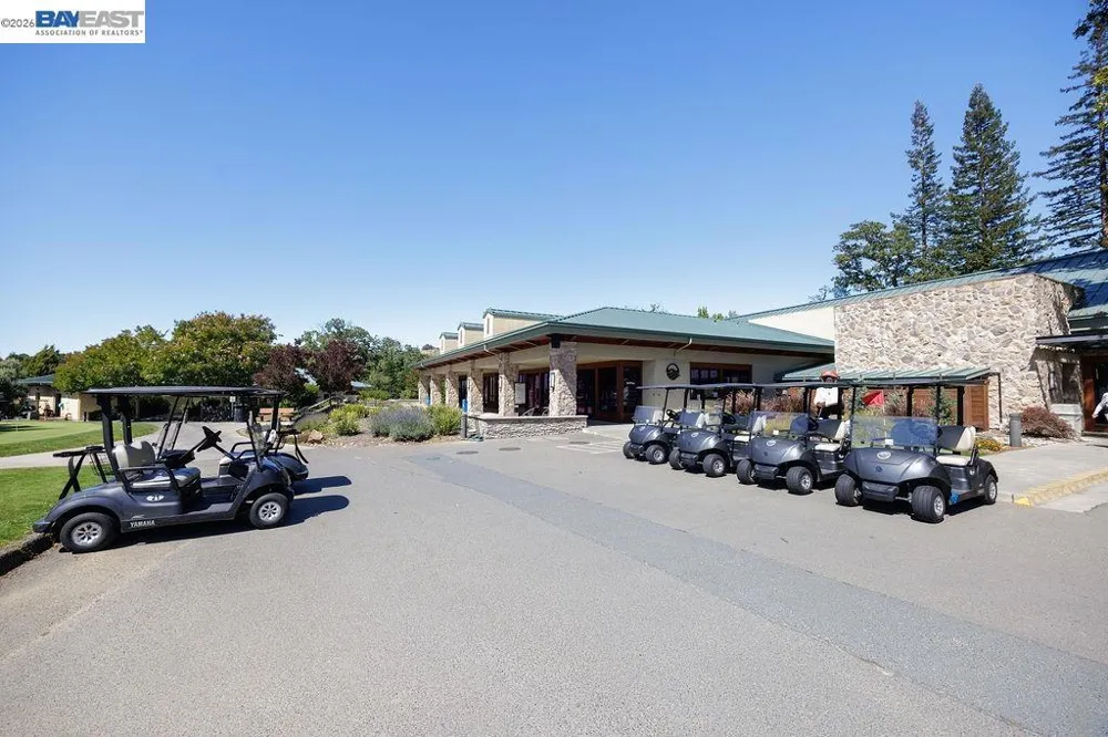 2520 Ptarmigan #1 Walnut Creek, CA 94595
