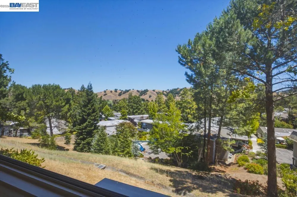 2520 Ptarmigan #1 Walnut Creek, CA 94595