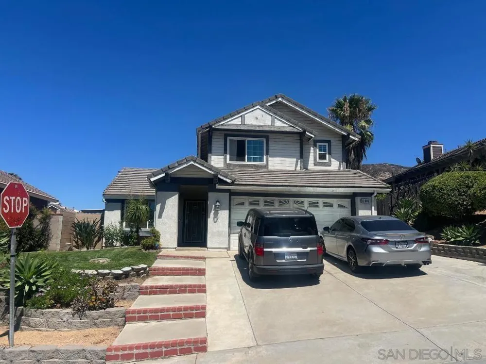 12003 REDWOOD DR Fontana, CA 92337