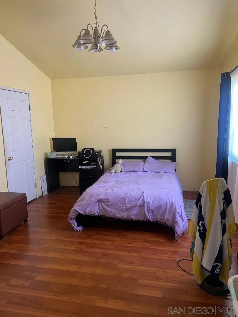 12003 REDWOOD DR Fontana, CA 92337