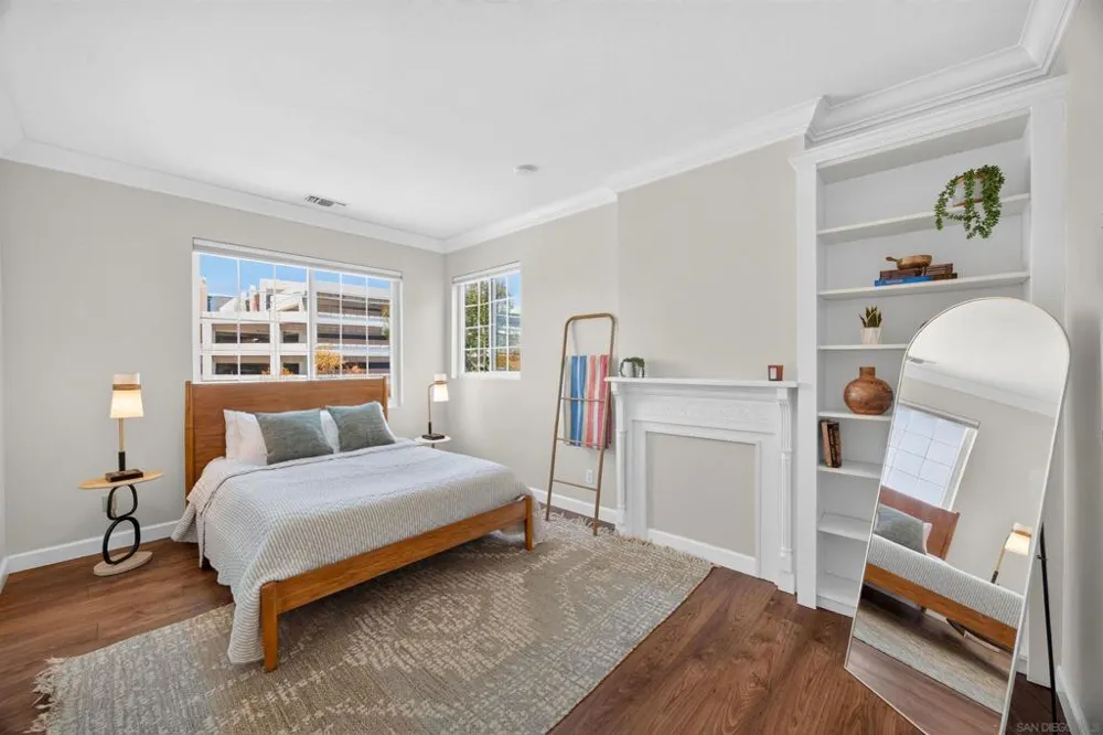4204 3rd #7 San Diego, CA 92103