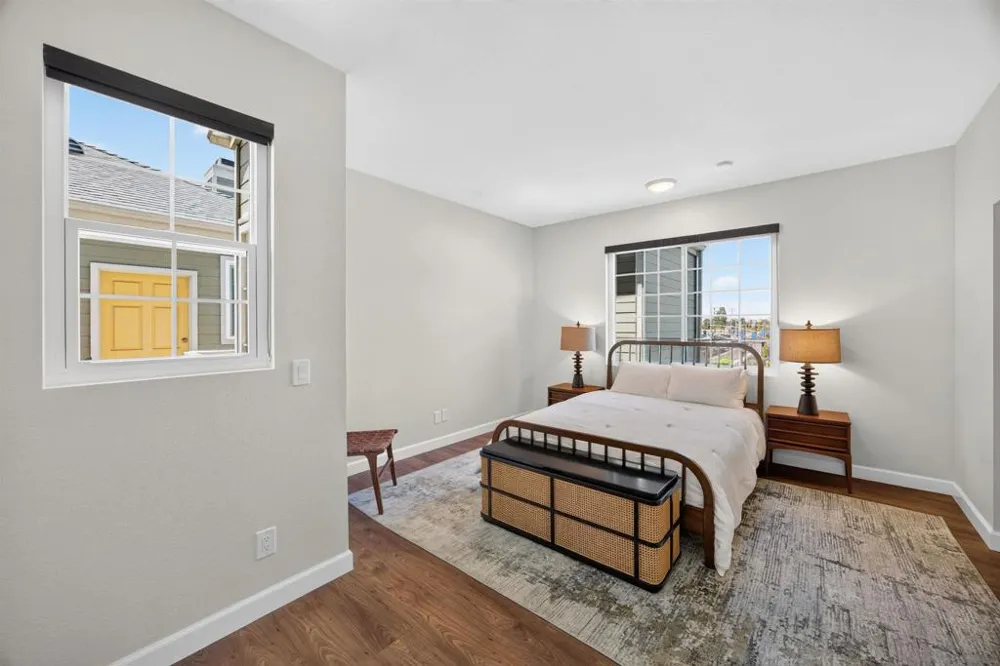 4204 3rd #7 San Diego, CA 92103
