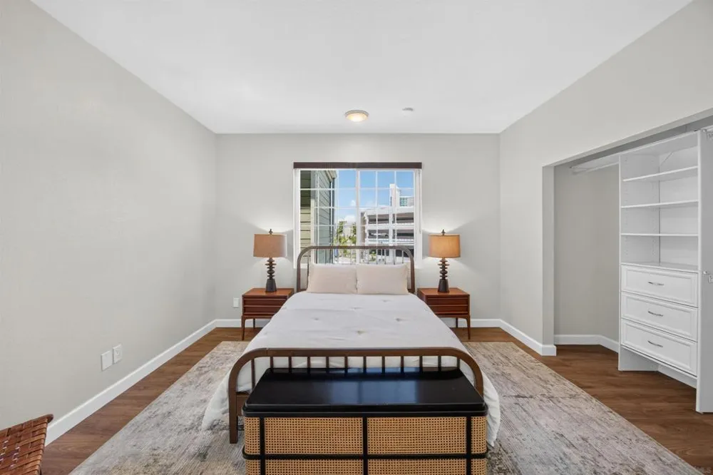 4204 3rd #7 San Diego, CA 92103