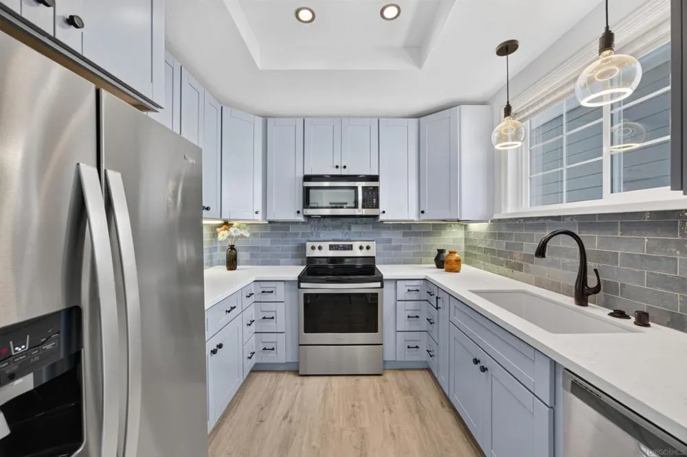 4204 3rd #7 San Diego, CA 92103