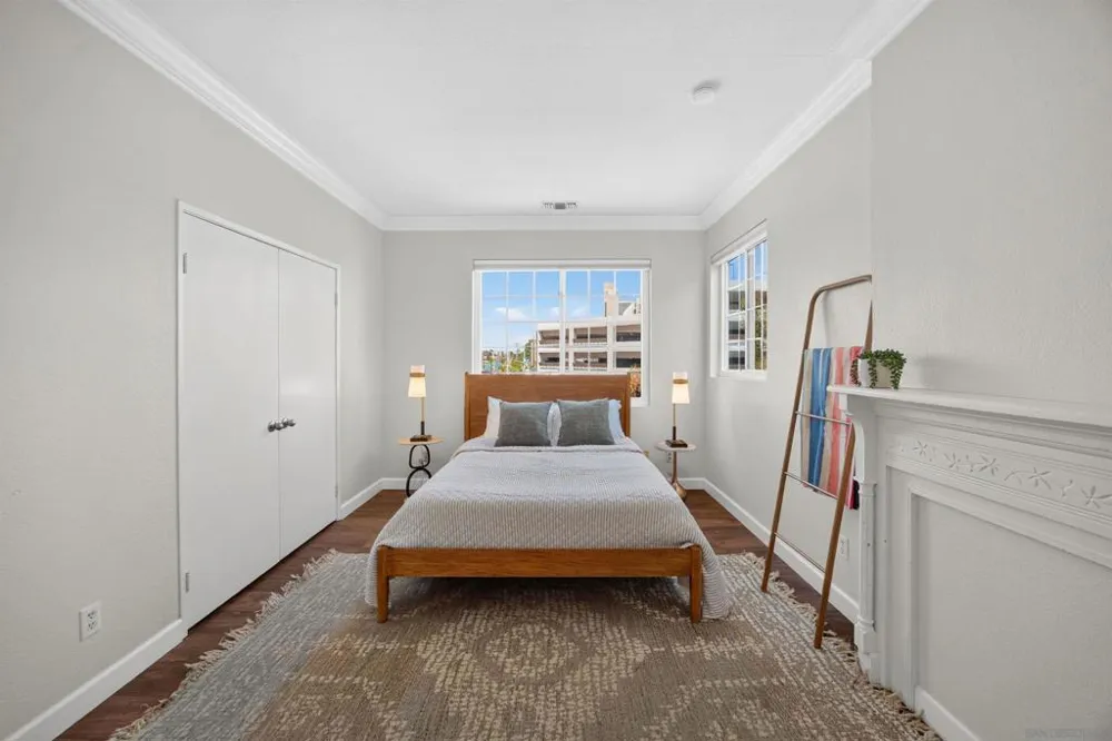 4204 3rd #7 San Diego, CA 92103