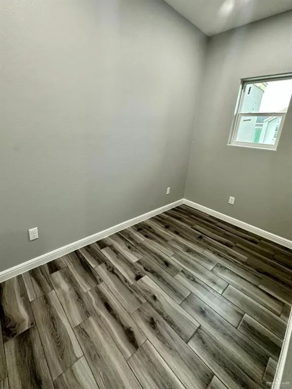 5402 Crown Point Pharr, TX 78577