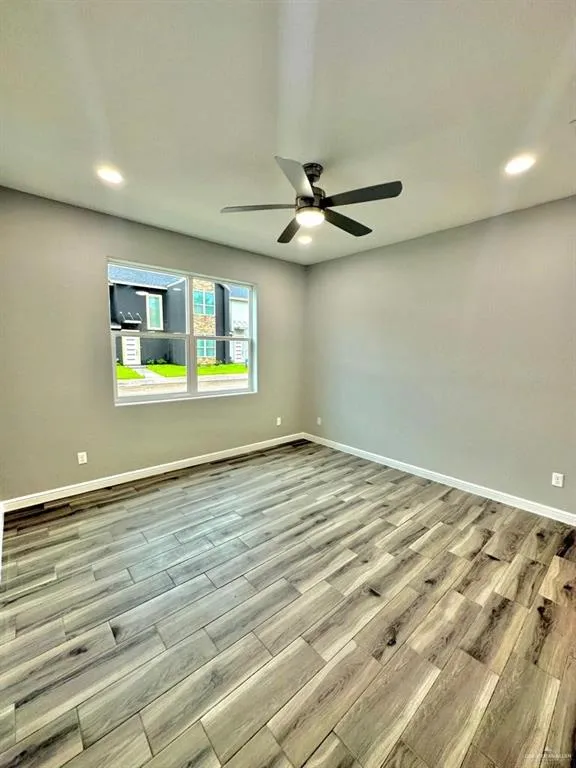 5402 Crown Point Pharr, TX 78577