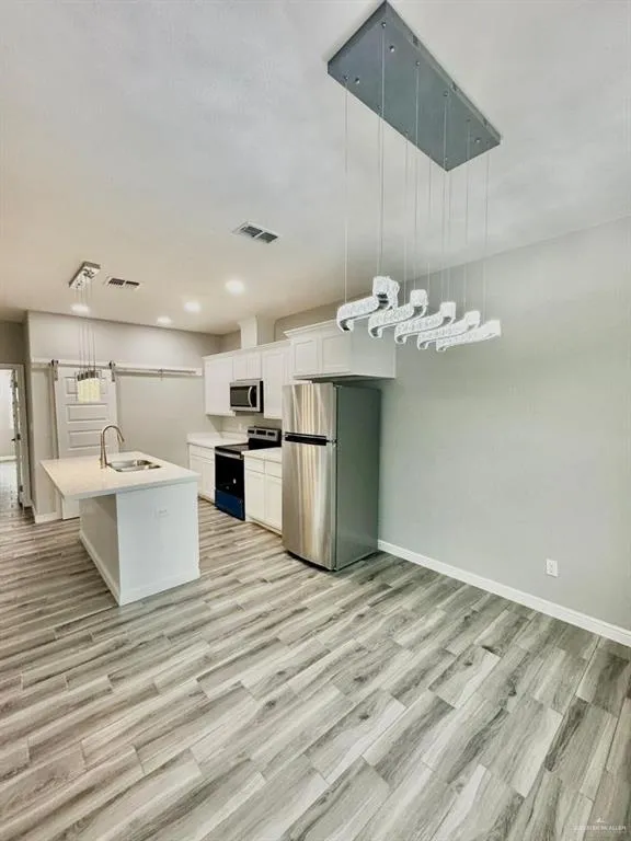 5402 Crown Point Pharr, TX 78577