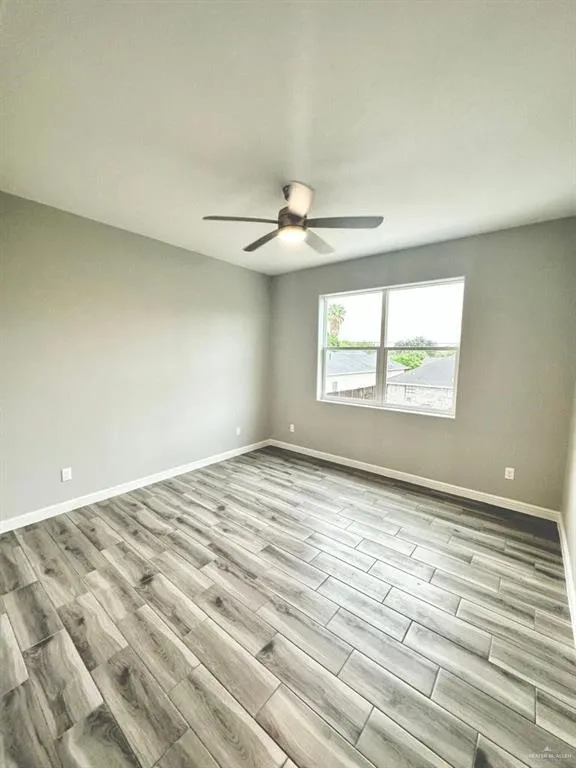 5402 Crown Point Pharr, TX 78577