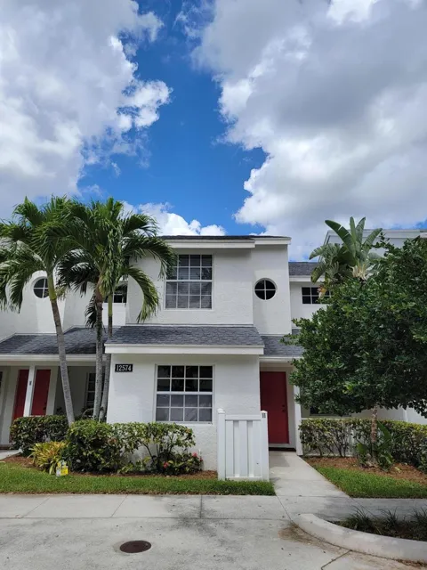 12574 Westhampton Circle #I