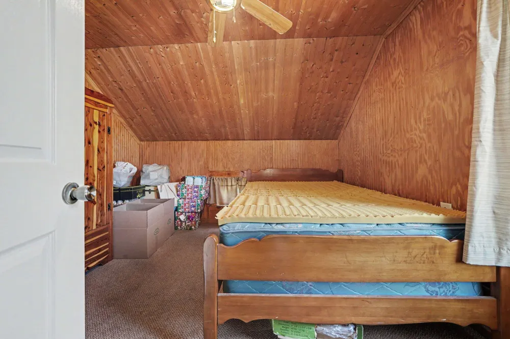 829 E Wagner Road Buchanan, MI 49107