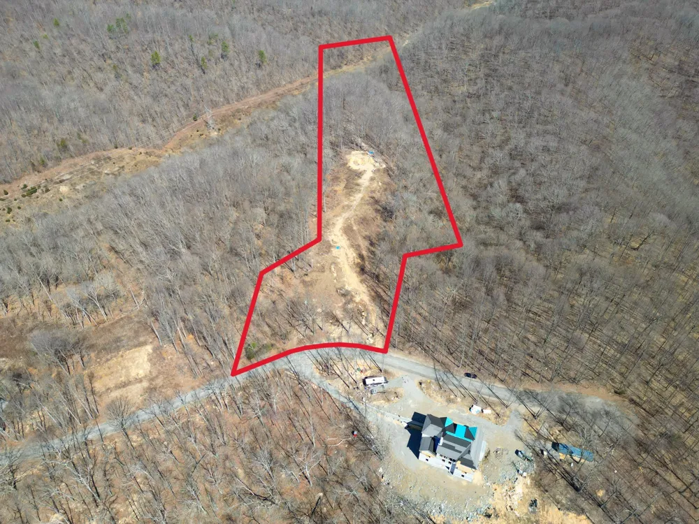 1065 Sioux Trail Pegram, TN 37143