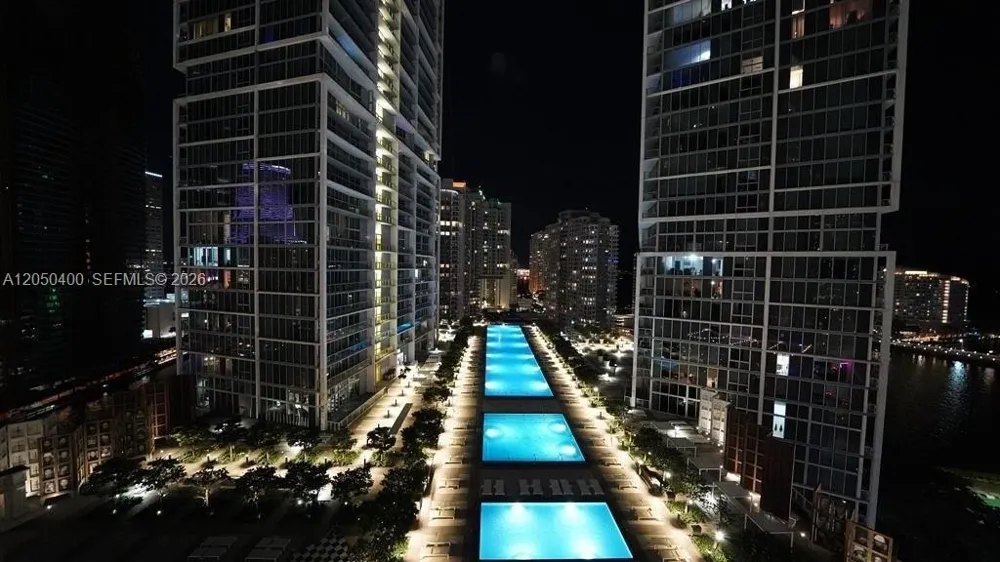 475 Brickell Ave #1012 Miami, FL 33131