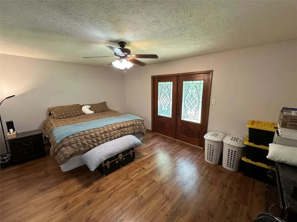 180 Laurie Lane Silsbee, TX 77656