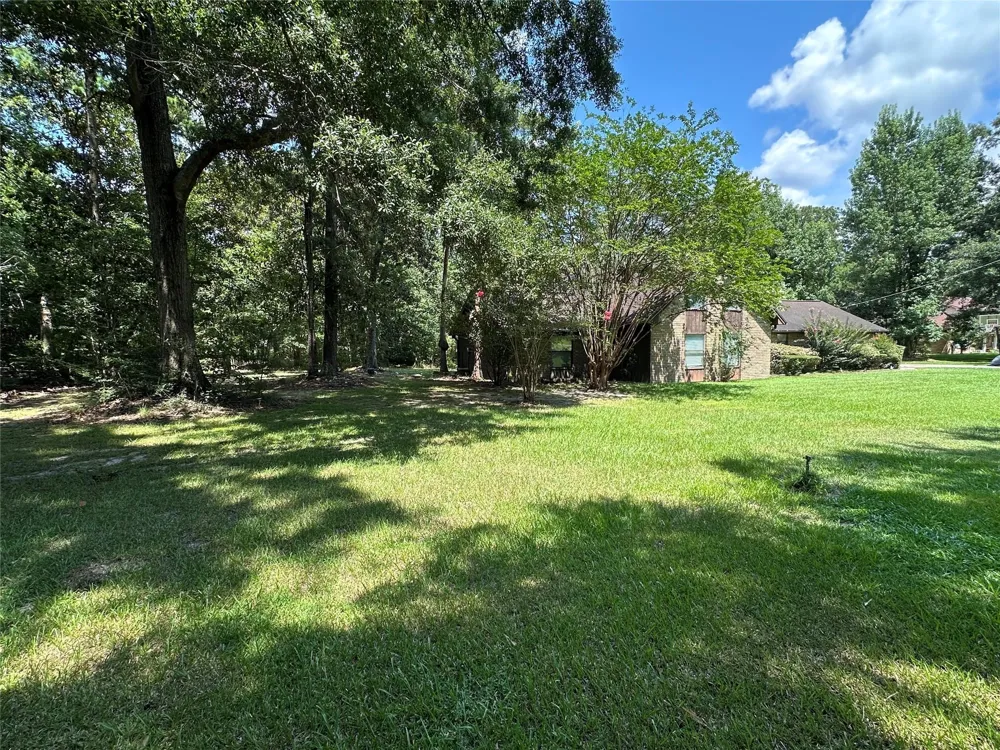 180 Laurie Lane Silsbee, TX 77656