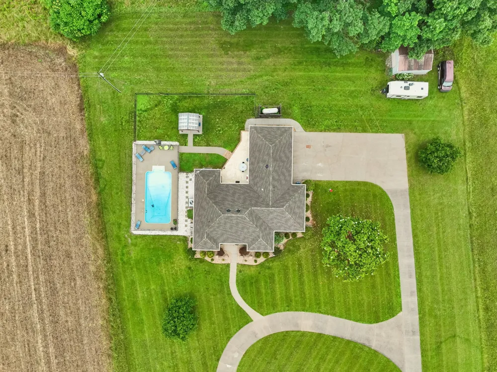 140 Hudson Ln Lafayette, TN 37083