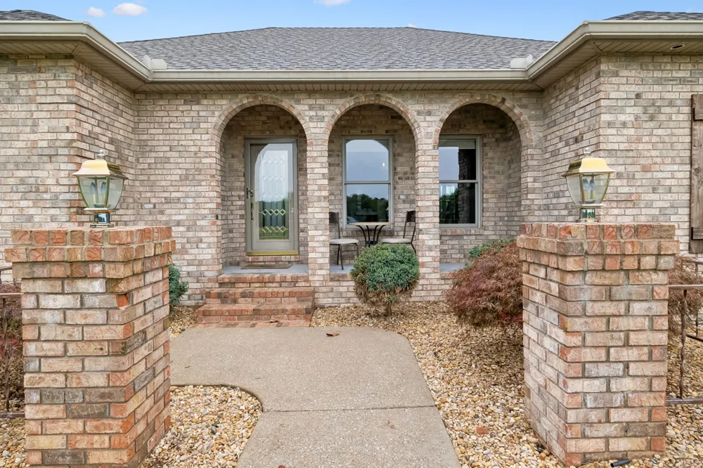 140 Hudson Ln Lafayette, TN 37083