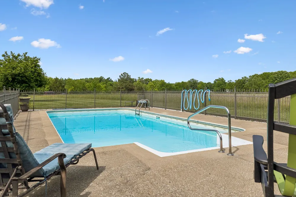 140 Hudson Ln Lafayette, TN 37083
