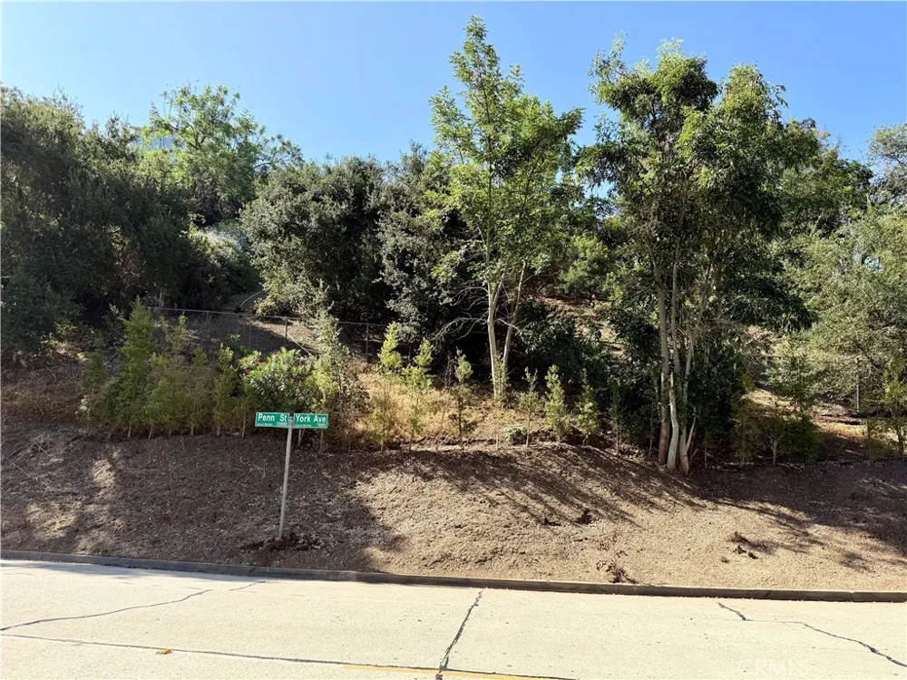 Penn St Whittier, CA 90602