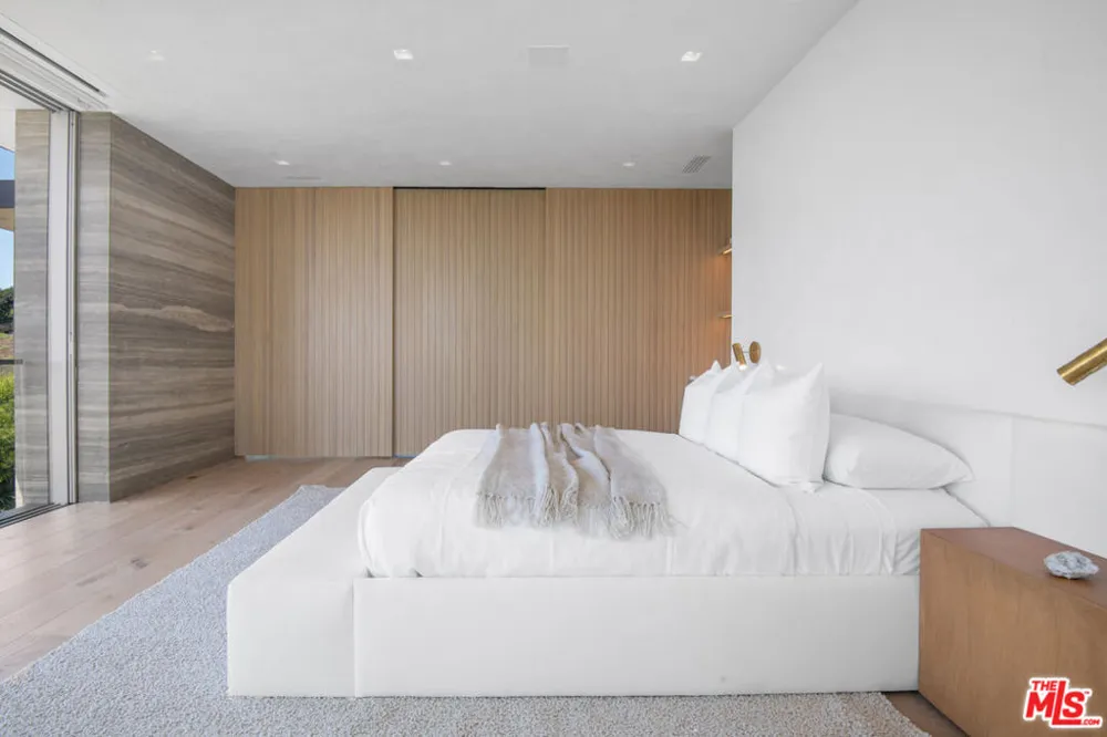 26946 Pacific Coast Highway Malibu, CA 90265