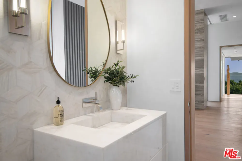 26946 Pacific Coast Highway Malibu, CA 90265