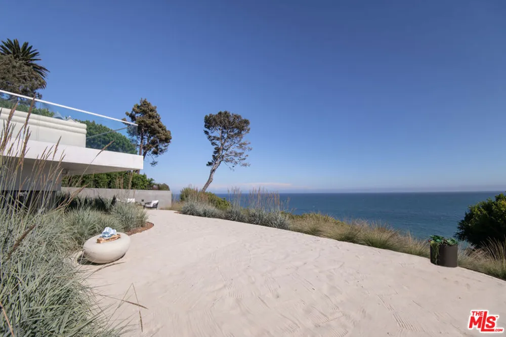 26946 Pacific Coast Highway Malibu, CA 90265