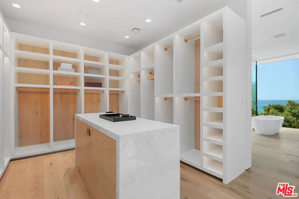 26946 Pacific Coast Highway Malibu, CA 90265