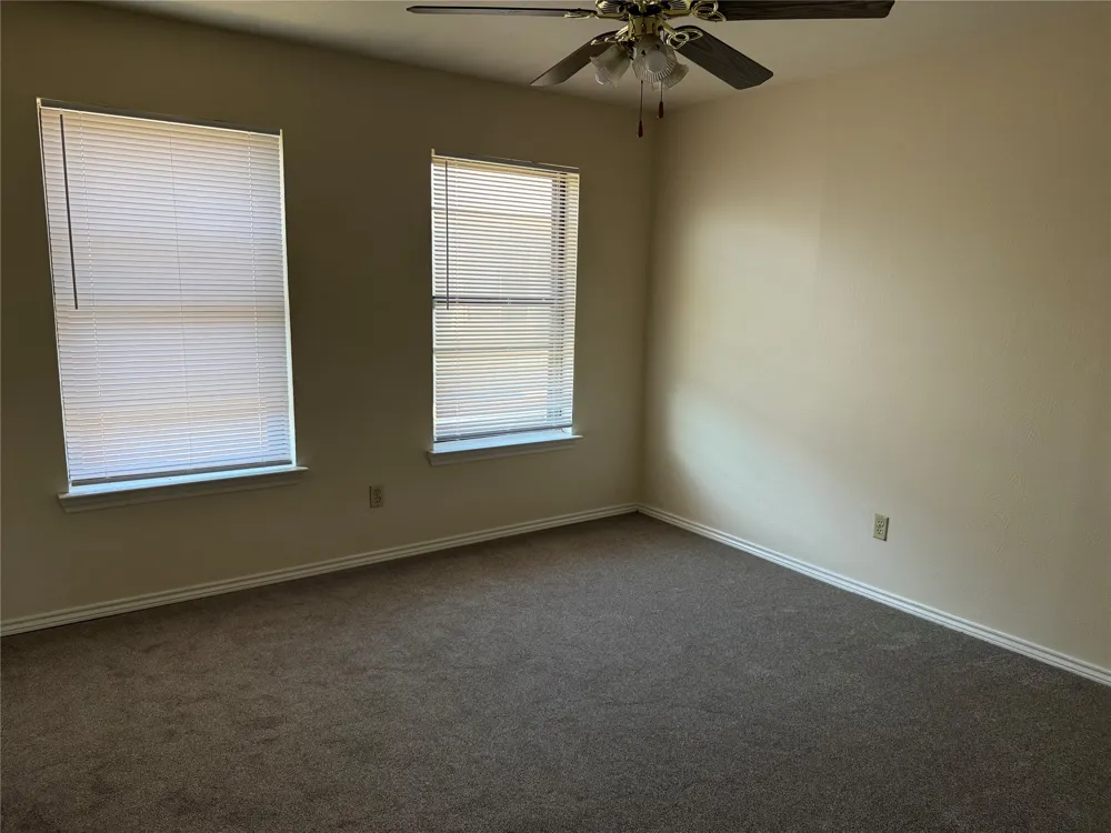 1294 Speight Avenue Waco, TX 76706
