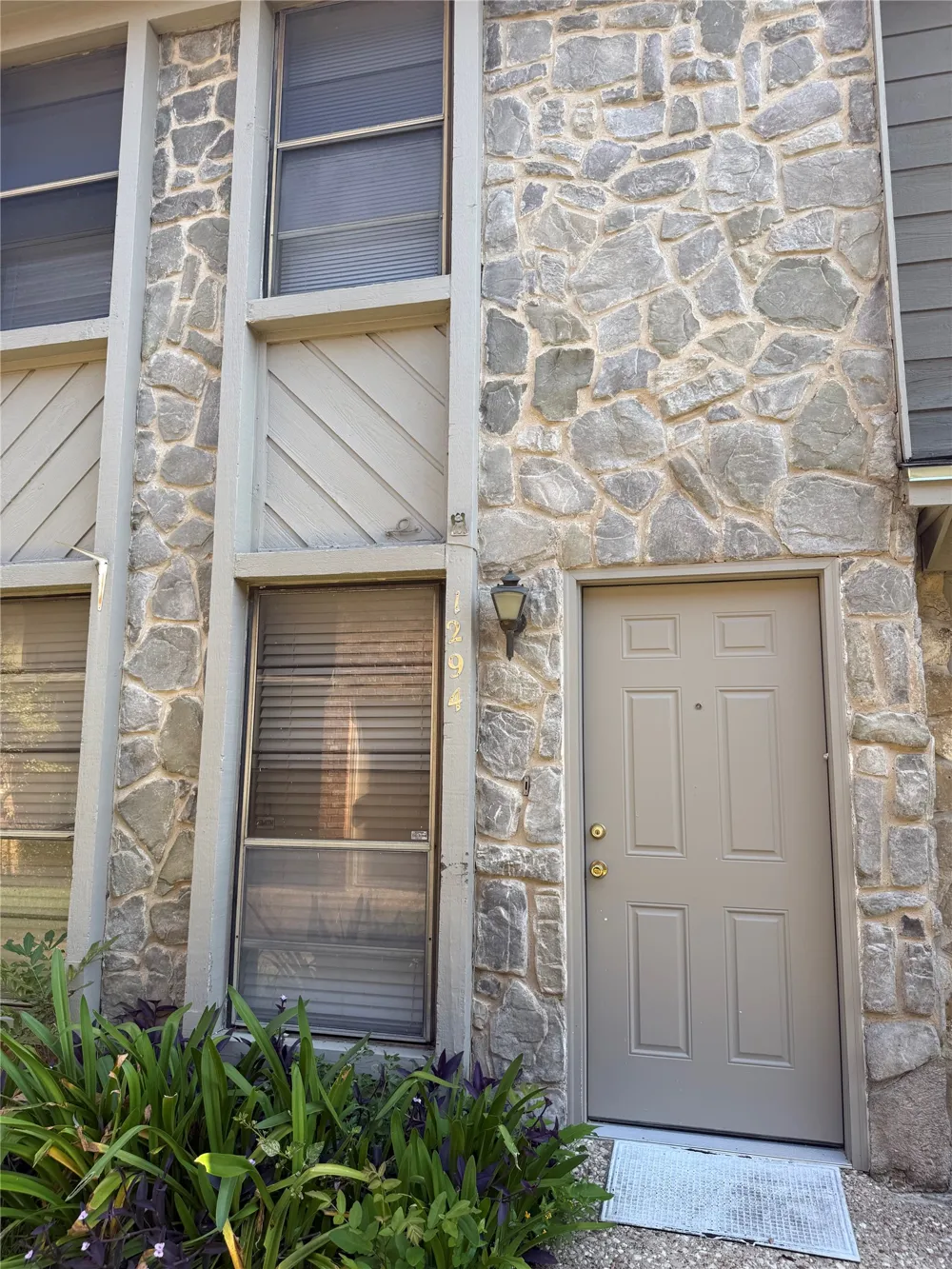 1294 Speight Avenue Waco, TX 76706