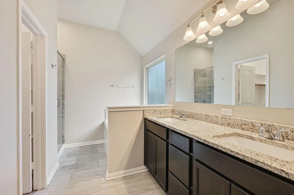 2117 Stubbs Drive Bryan, TX 77807
