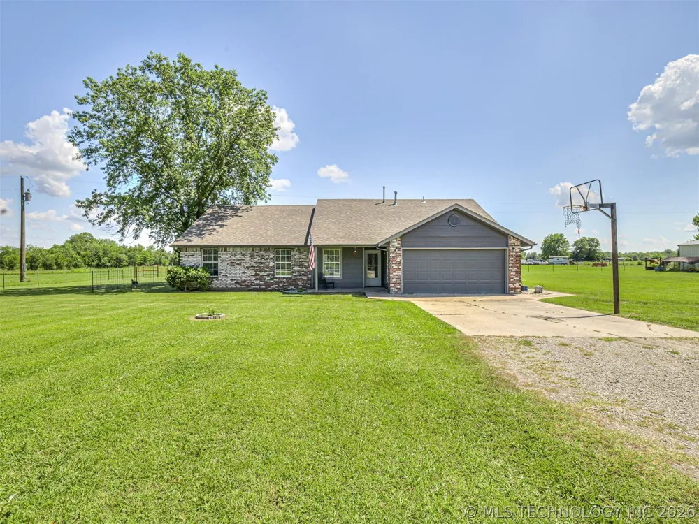 1240 E 163rd Street Skiatook, OK 74070