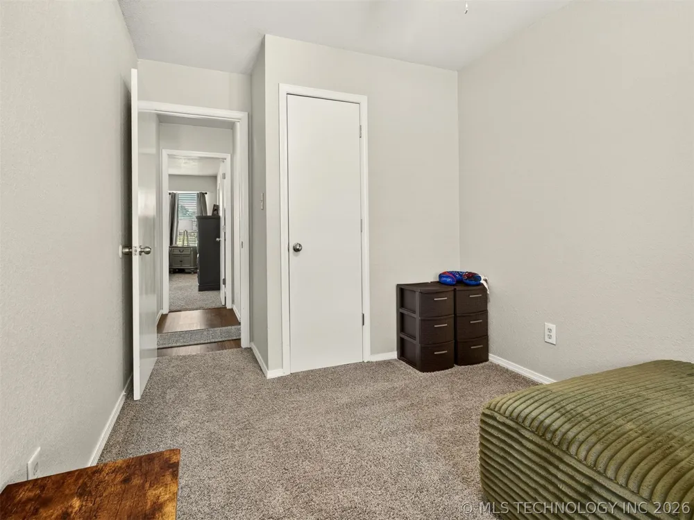 1240 E 163rd Street Skiatook, OK 74070