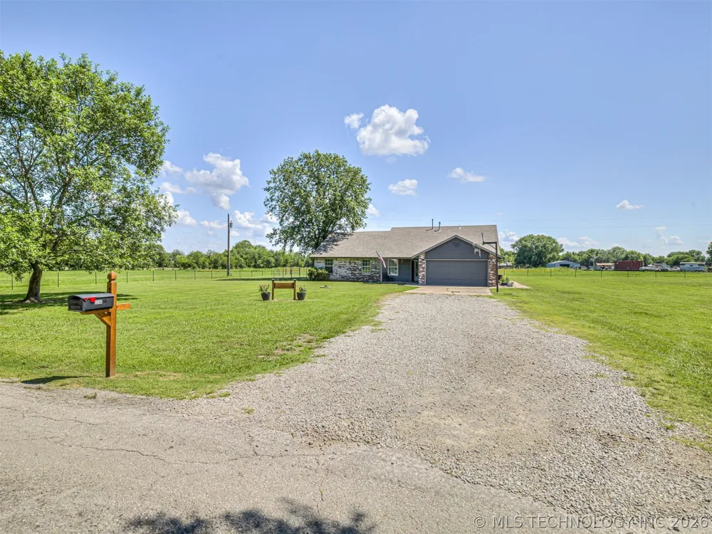 1240 E 163rd Street Skiatook, OK 74070