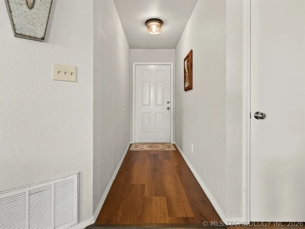 1240 E 163rd Street Skiatook, OK 74070