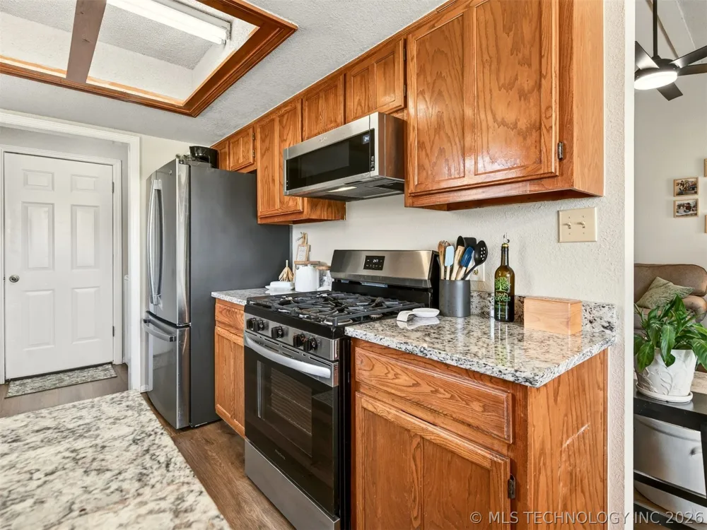 1240 E 163rd Street Skiatook, OK 74070