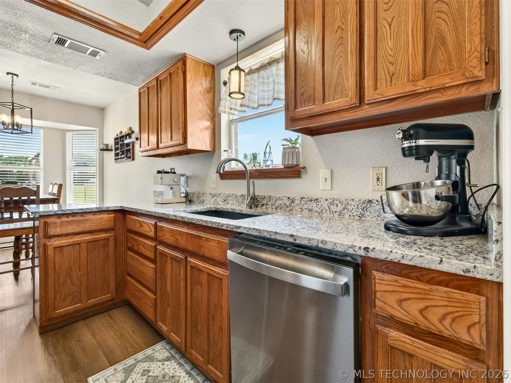1240 E 163rd Street Skiatook, OK 74070