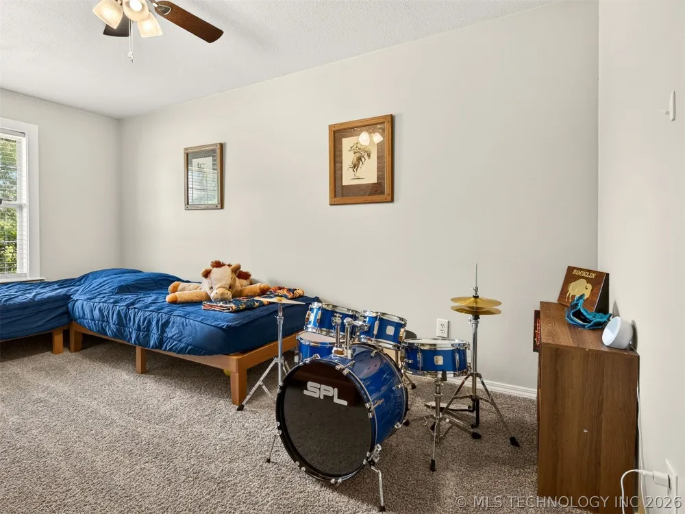 1240 E 163rd Street Skiatook, OK 74070