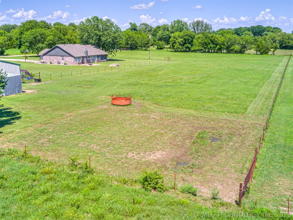 1240 E 163rd Street Skiatook, OK 74070