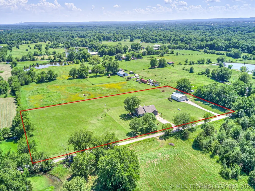 1240 E 163rd Street Skiatook, OK 74070