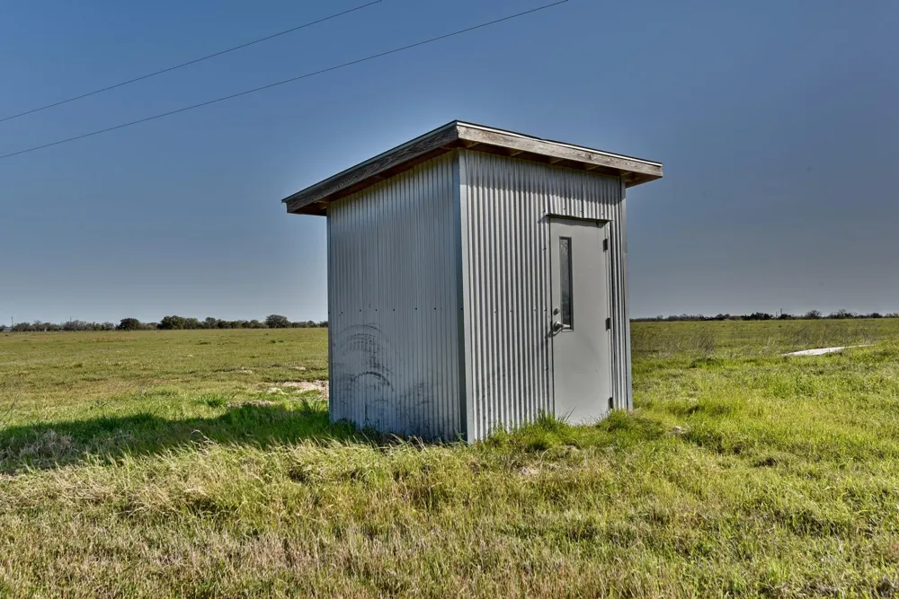 225 Private Road 4007 Hallettsville, TX 77964
