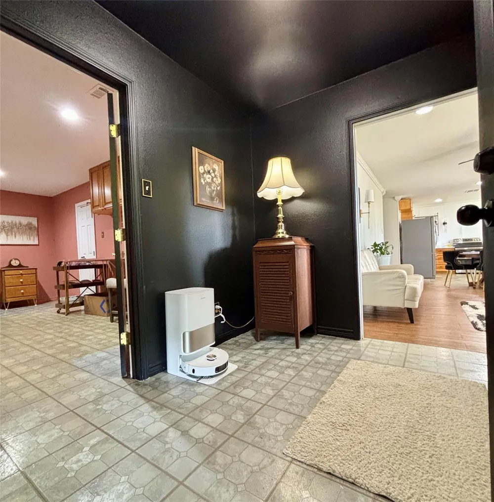 509 Seakist Road Port Lavaca, TX 77979