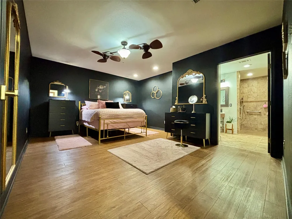 509 Seakist Road Port Lavaca, TX 77979