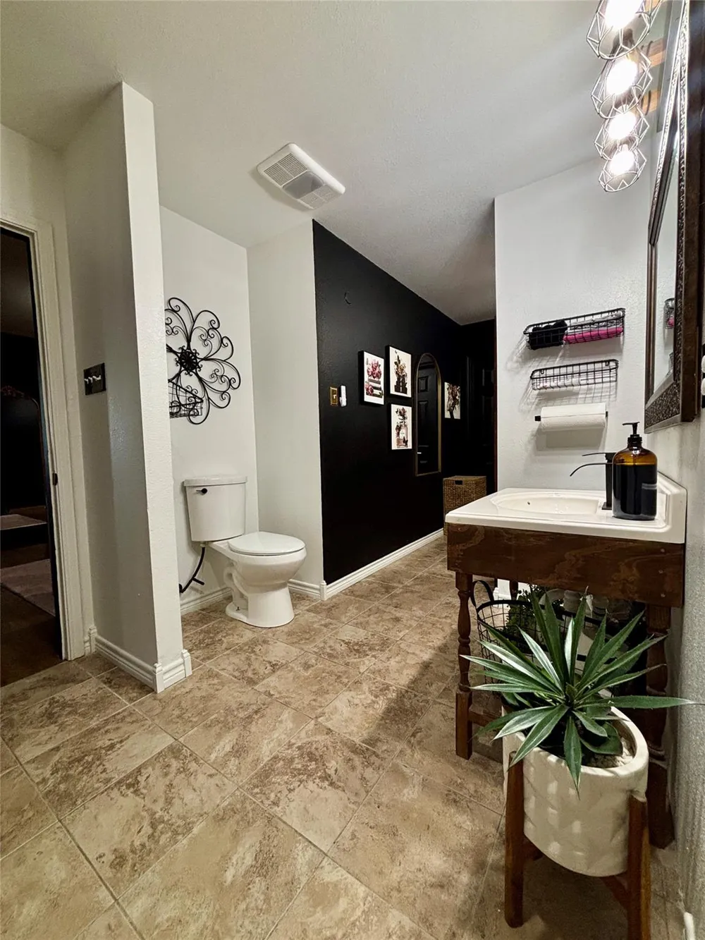 509 Seakist Road Port Lavaca, TX 77979