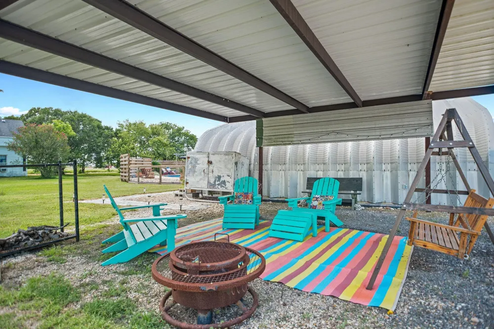 509 Seakist Road Port Lavaca, TX 77979