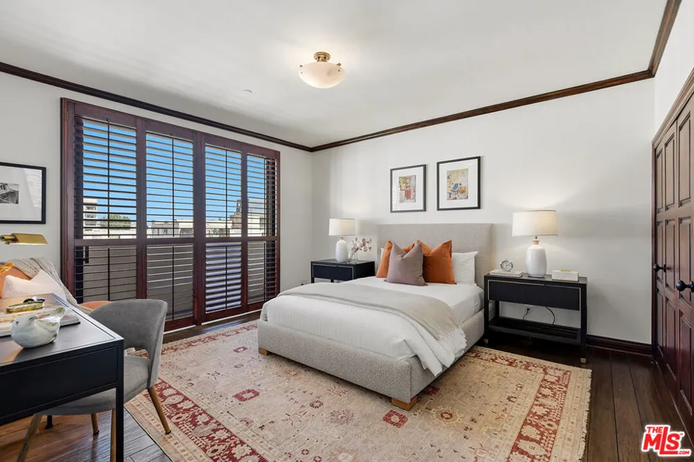 450 Maple Drive #501 Beverly Hills, CA 90210