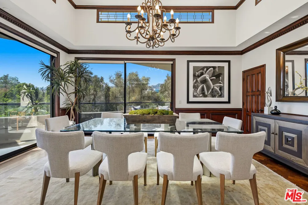 450 Maple Drive #501 Beverly Hills, CA 90210