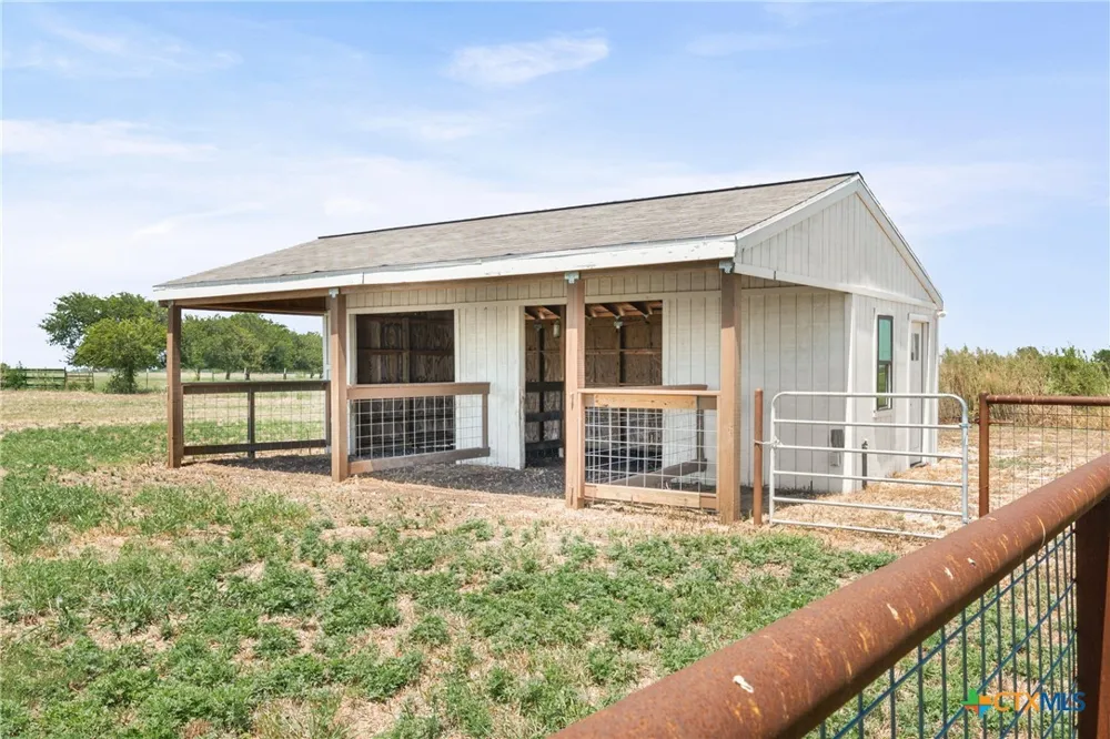 1060 Hackberry Road Salado, TX 76571